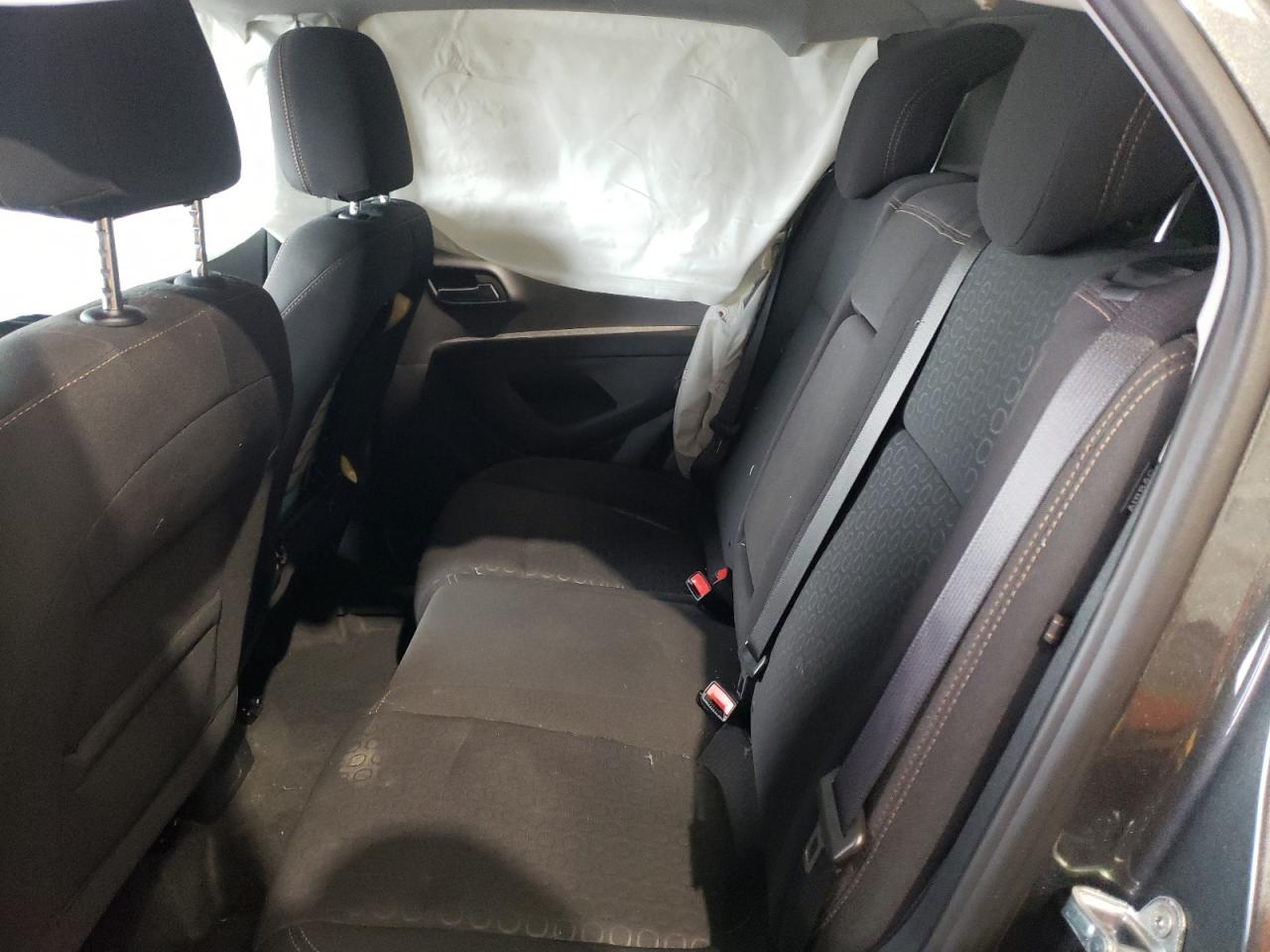 Photo 6 from auction – 2020 CHEVROLET TRAX LS with VIN 3GNCJNSB8LL203920