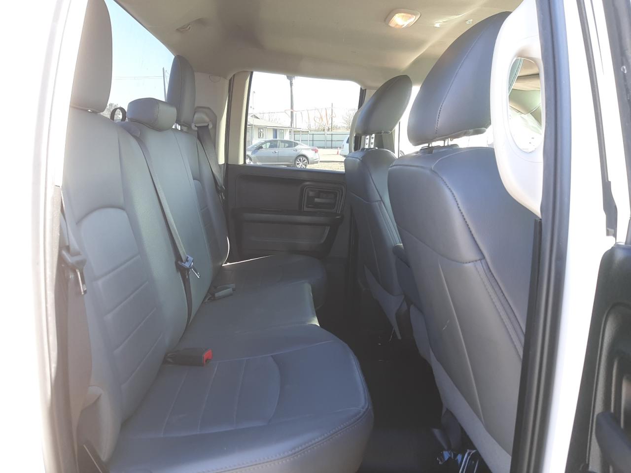 Фото 6 с аукциона – 2019 RAM 1500 CLASS с VIN 1C6RR6FG0KS526292