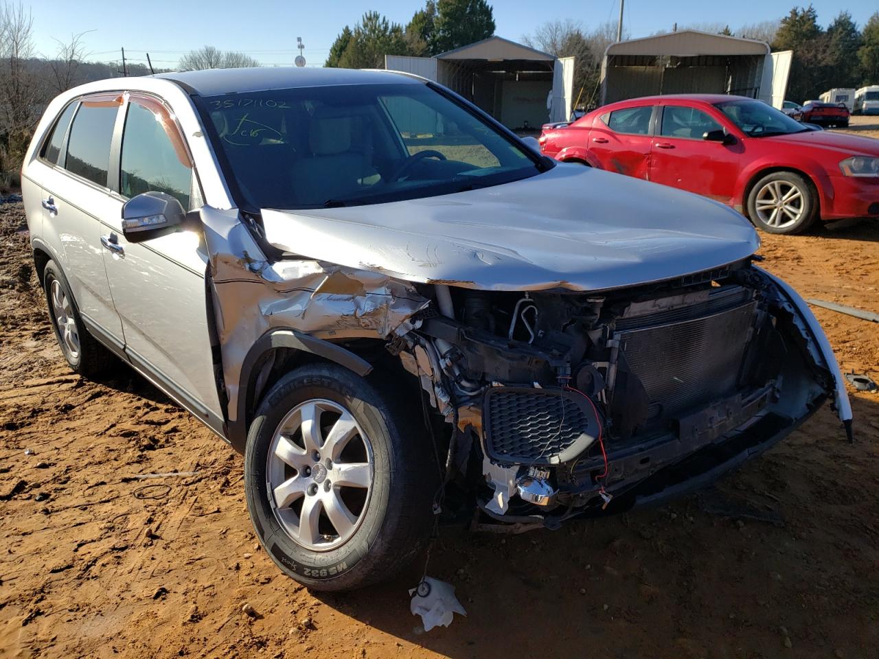 KIA SORENTO BA 2011 with VIN 5XYKT3A1XBG014039 - Photo from auction
