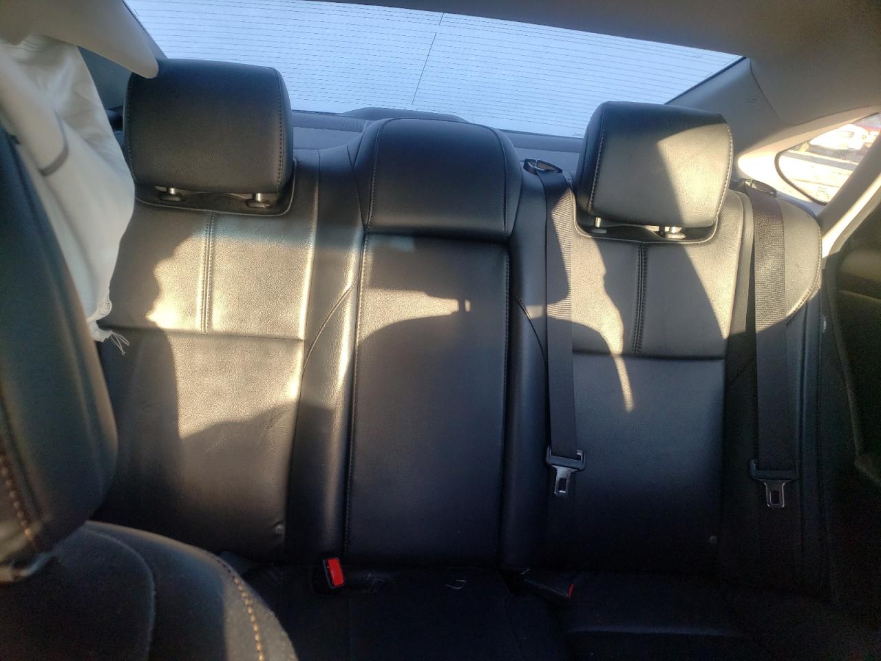 Photo 6 from auction – 2016 TOYOTA AVALON XLE with VIN 4T1BK1EBXGU212924