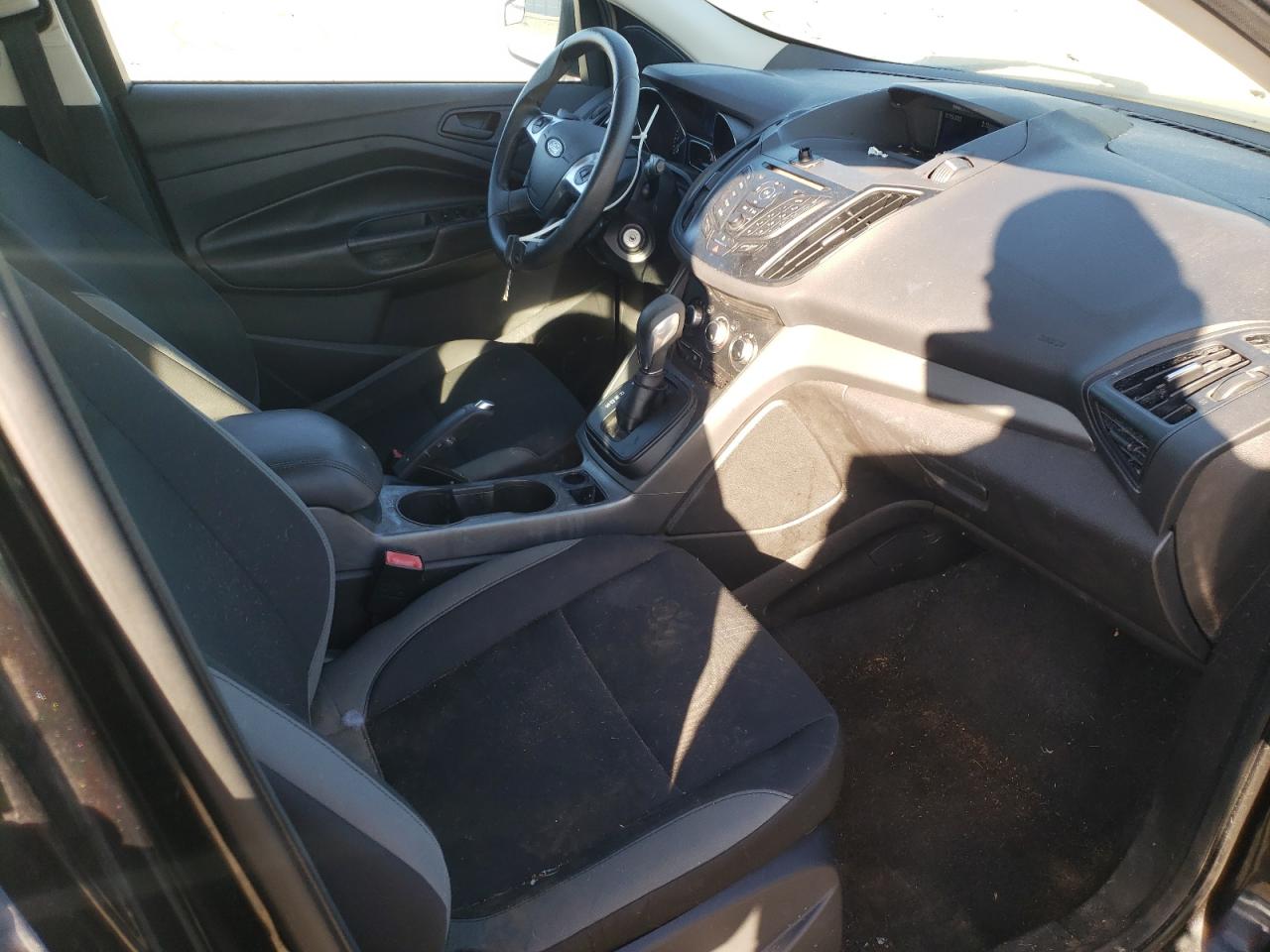 Photo 5 from auction – 2013 FORD ESCAPE S with VIN 1FMCU0F79DUB15938