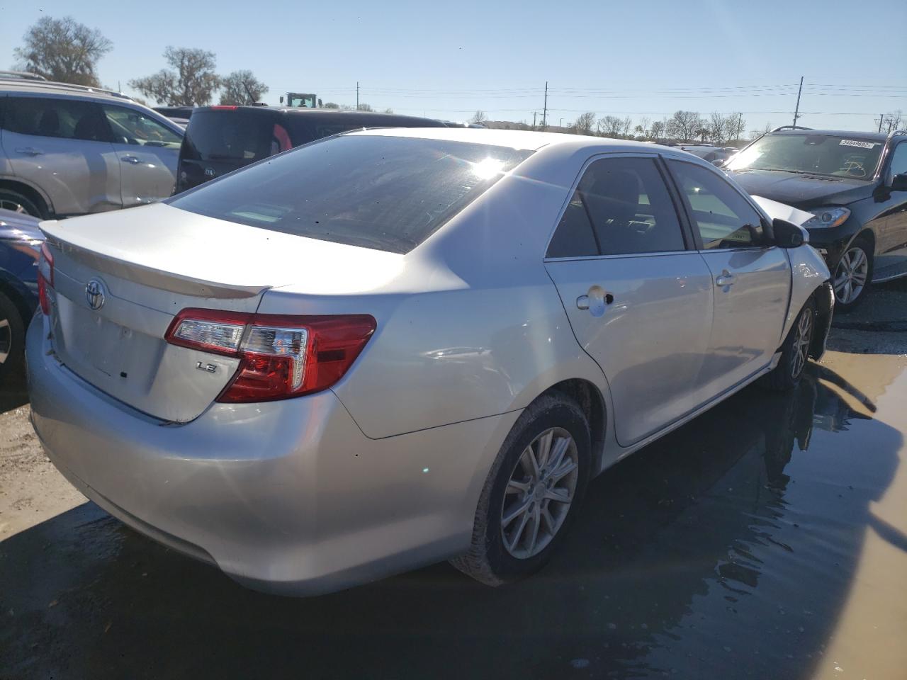 Photo 4 from auction – 2013 TOYOTA CAMRY L with VIN 4T1BF1FK5DU683751