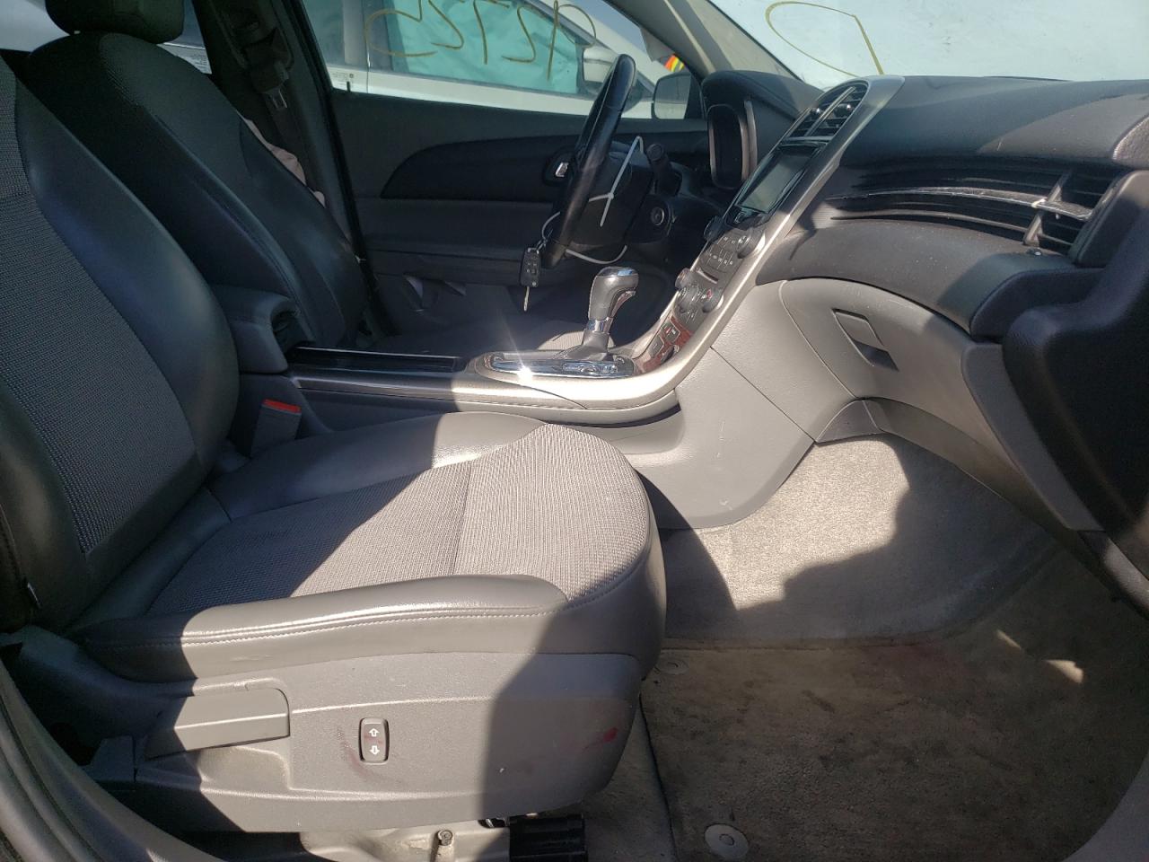 Photo 5 from auction – 2013 CHEVROLET MALIBU 2LT with VIN 1G11E5SA3DU113828