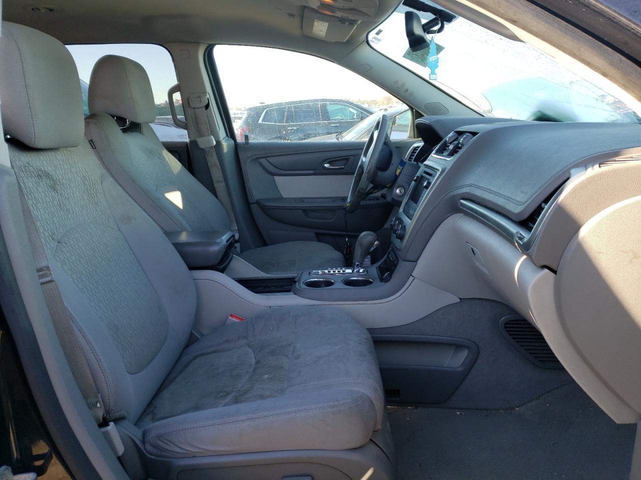 Photo 5 from auction – 2013 GMC ACADIA SLE with VIN 1GKKRPKD5DJ140069