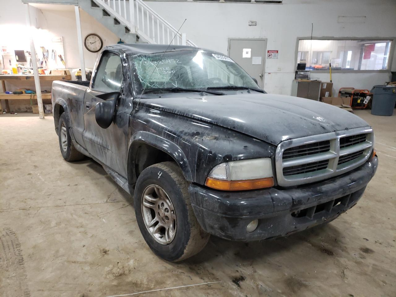 DODGE DAKOTA SPO 2004 مع رقم تعريف المركبة 1D7FL36N44S538481 - صورة من المزاد