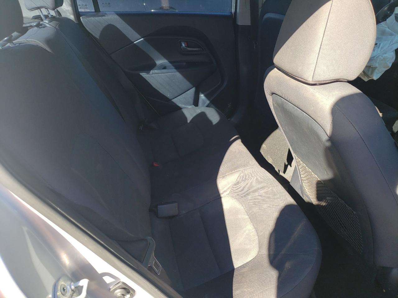 Photo 6 from auction – 2014 KIA RIO LX with VIN KNADM4A35E6361411