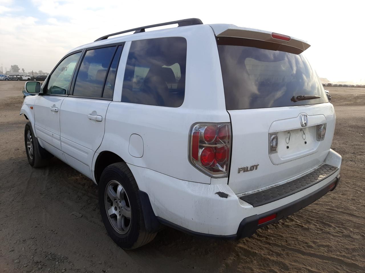 Photo 3 from auction – 2006 HONDA PILOT EX with VIN 5FNYF28526B009208