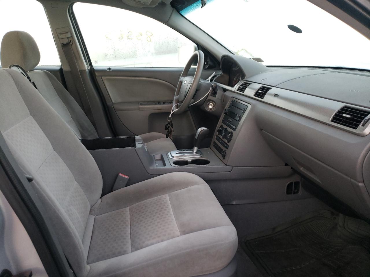 Photo 5 from auction – 2005 FORD FIVE HUNDR with VIN 1FAFP23155G131760