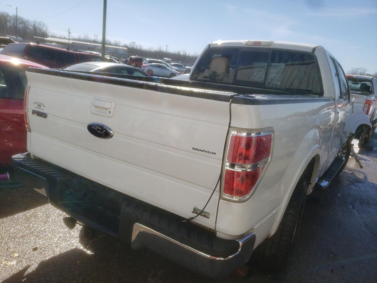 Foto 4 de la subasta – 2010 FORD F150 SUPER con VIN 1FTFX1EV3AFA76388