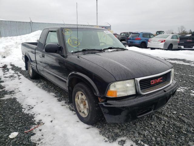 GMC SONOMA 2003 with VIN 1GTCS19X238284556 - Photo from auction