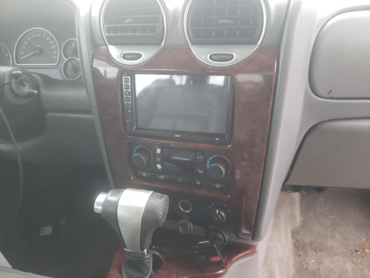 Photo 9 from auction – 2007 GMC ENVOY with VIN 1GKDS13S272193155
