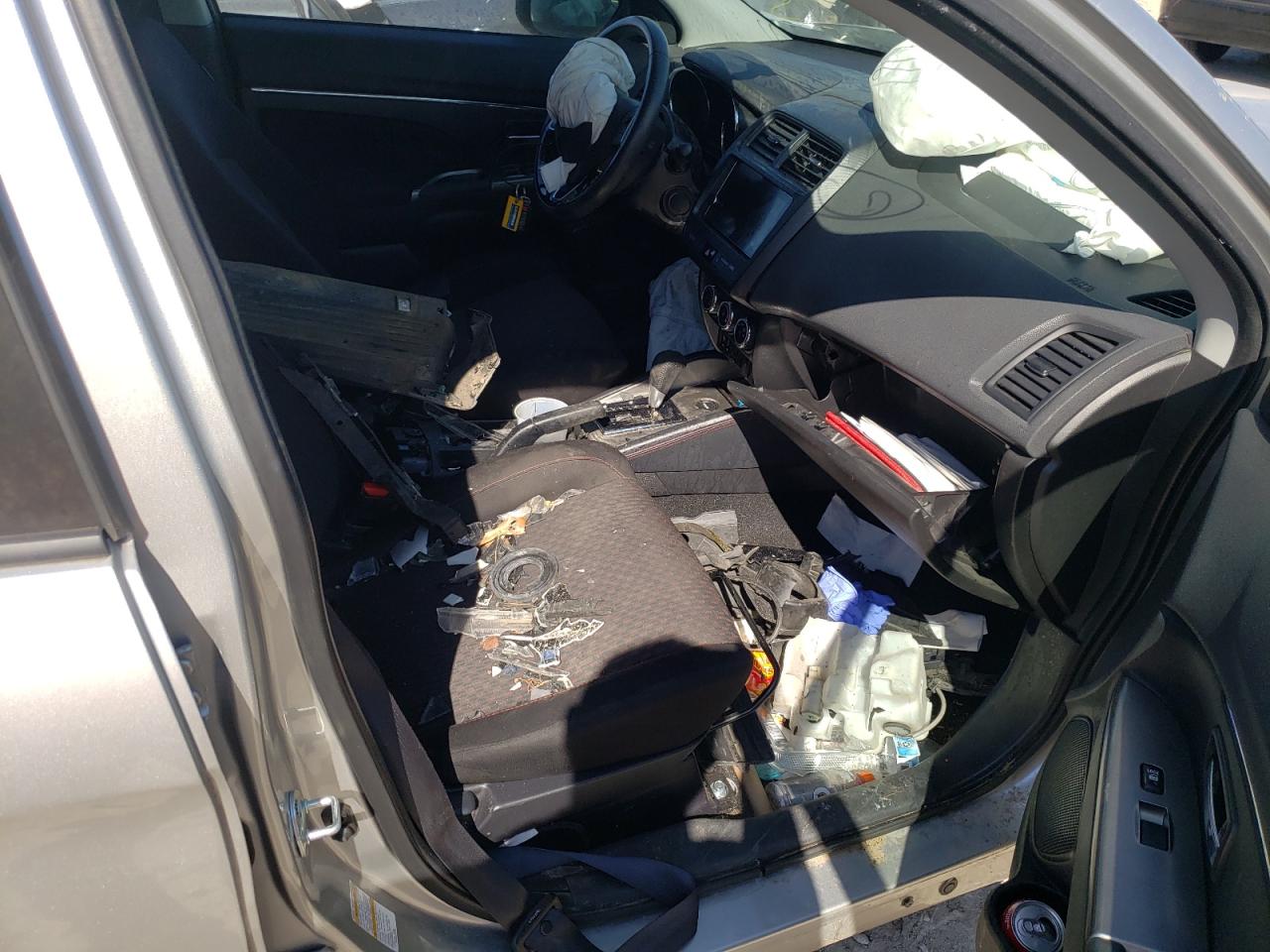 Photo 5 from auction – 2019 MITSUBISHI OUTLANDER with VIN JA4AR3AU7KU012908