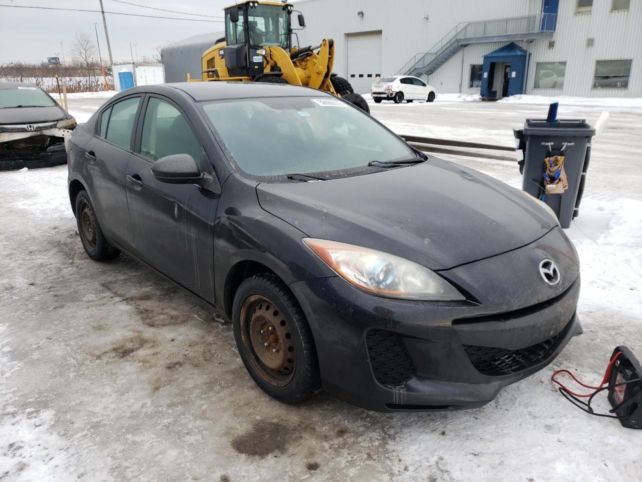 MAZDA 3 I 2013 with VIN JM1BL1V77D1851255 - Photo from auction