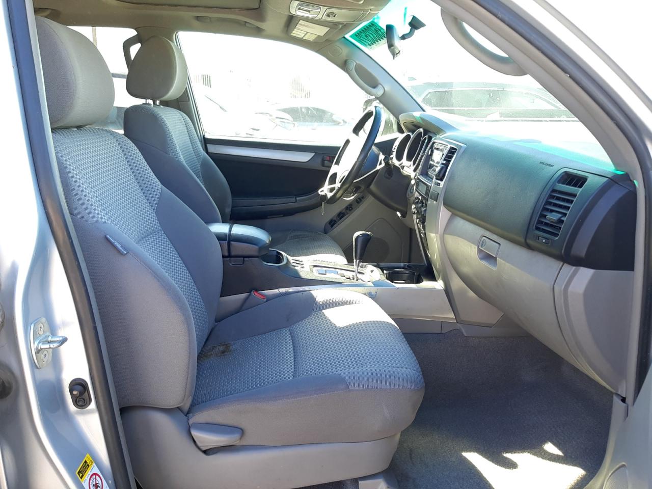 Photo 5 from auction – 2008 TOYOTA 4RUNNER SR with VIN JTEZU14R58K016488