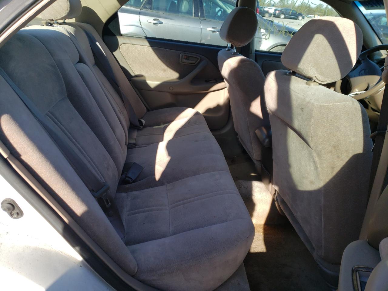 Photo 6 from auction – 1998 TOYOTA CAMRY CE with VIN 4T1BG22K5WU852016