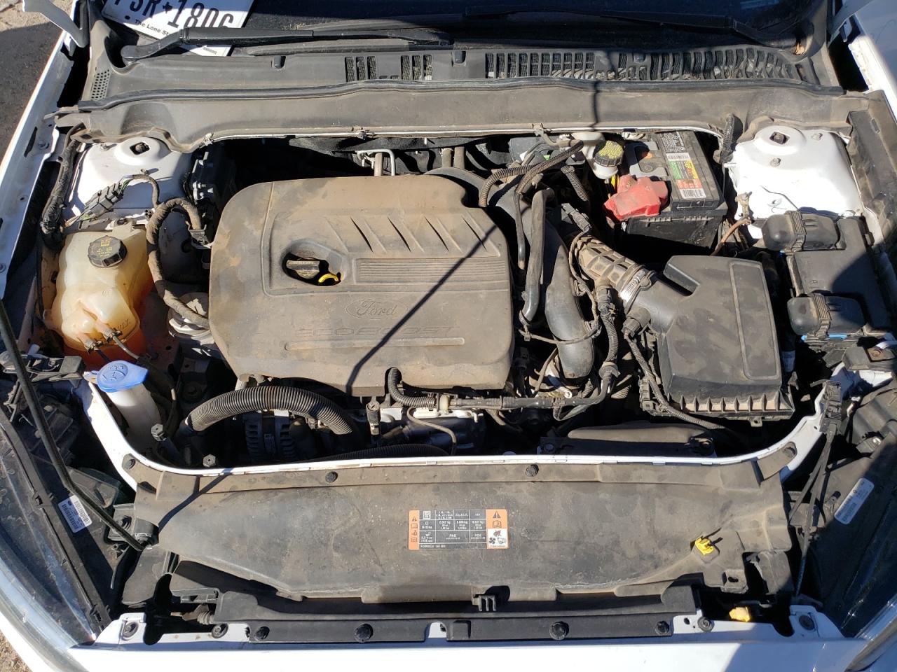 Photo 7 from auction – 2016 FORD FUSION SE with VIN 3FA6P0HD4GR404335