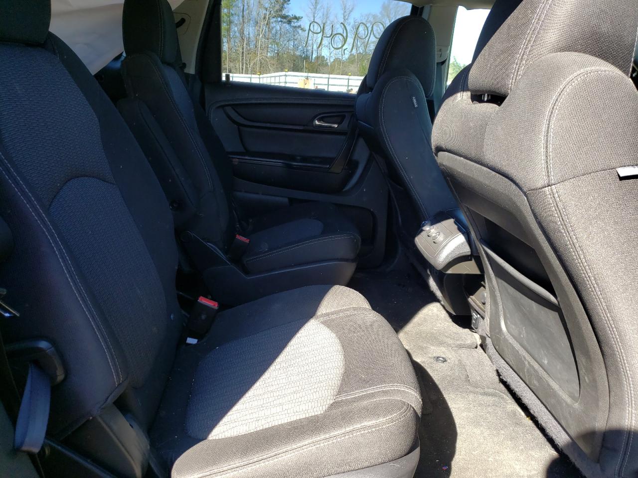 Photo 6 from auction – 2016 CHEVROLET TRAVERSE L with VIN 1GNKRGKD4GJ151216