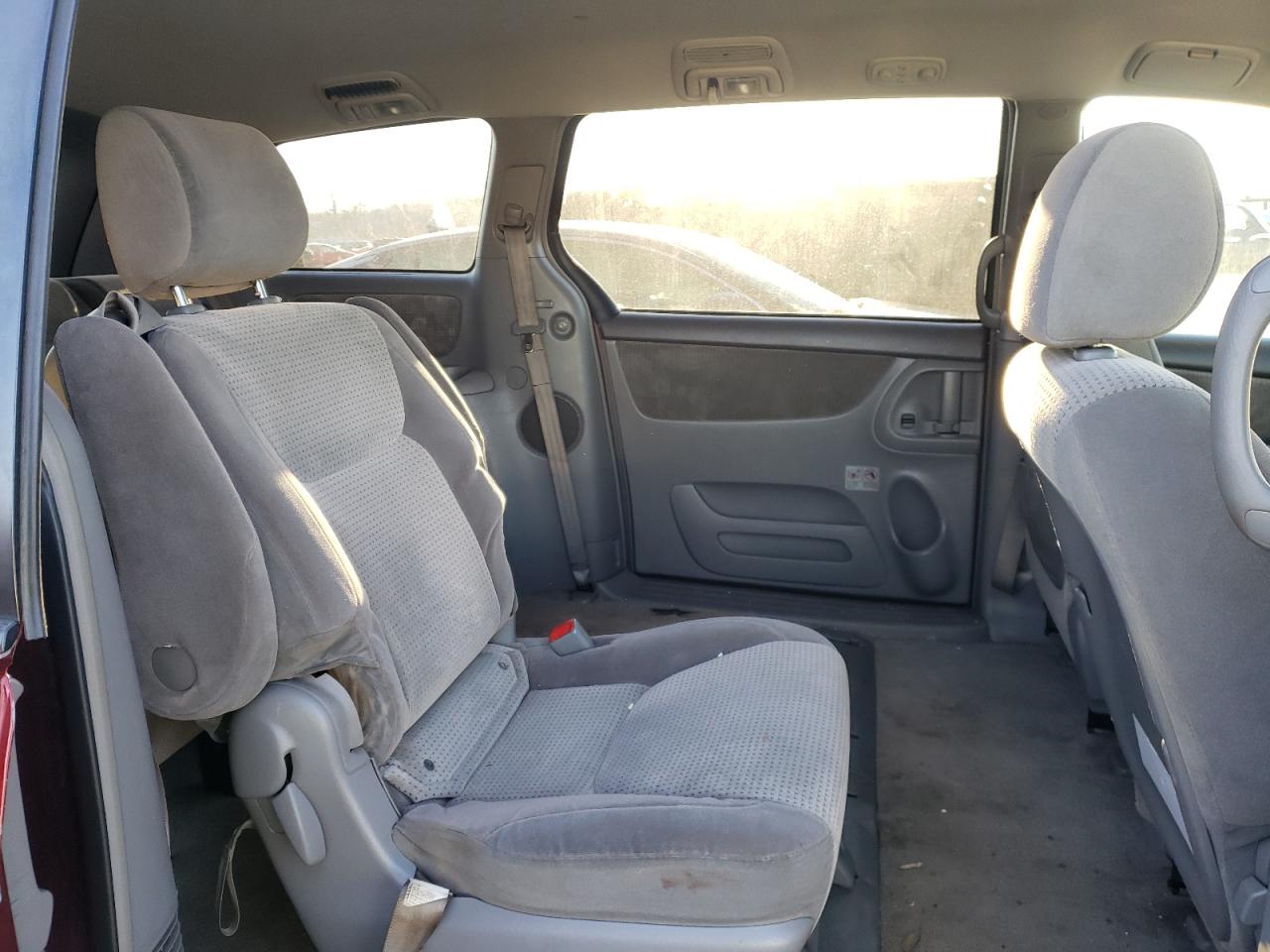 Photo 6 from auction – 2007 TOYOTA SIENNA CE with VIN 5TDZK23C87S069545
