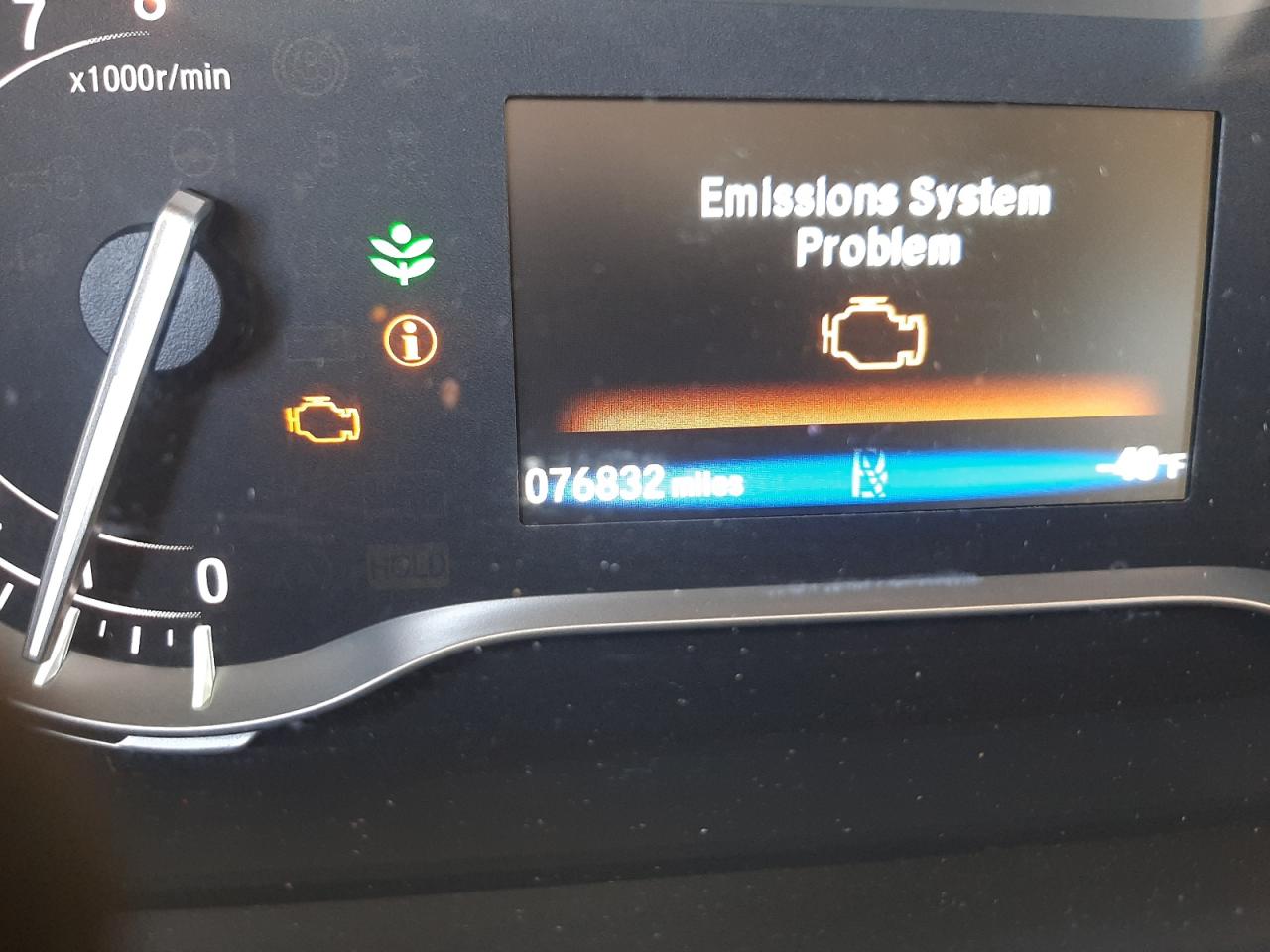 Photo 8 from auction – 2017 HONDA PILOT EX with VIN 5FNYF5H32HB028621