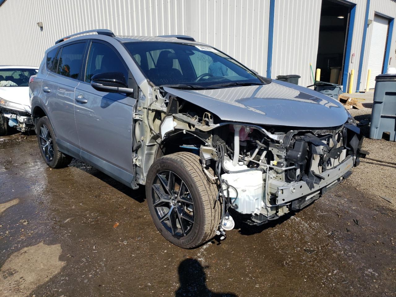 Photo 1 from auction – 2017 TOYOTA RAV4 SE with VIN 2T3NFREV7HW347880