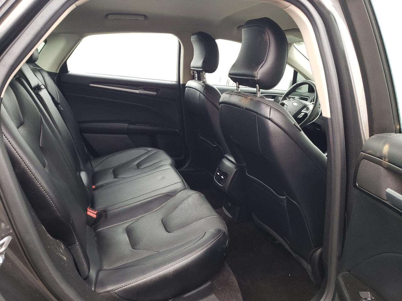 Photo 6 from auction – 2017 FORD FUSION TIT with VIN 3FA6P0K98HR167984