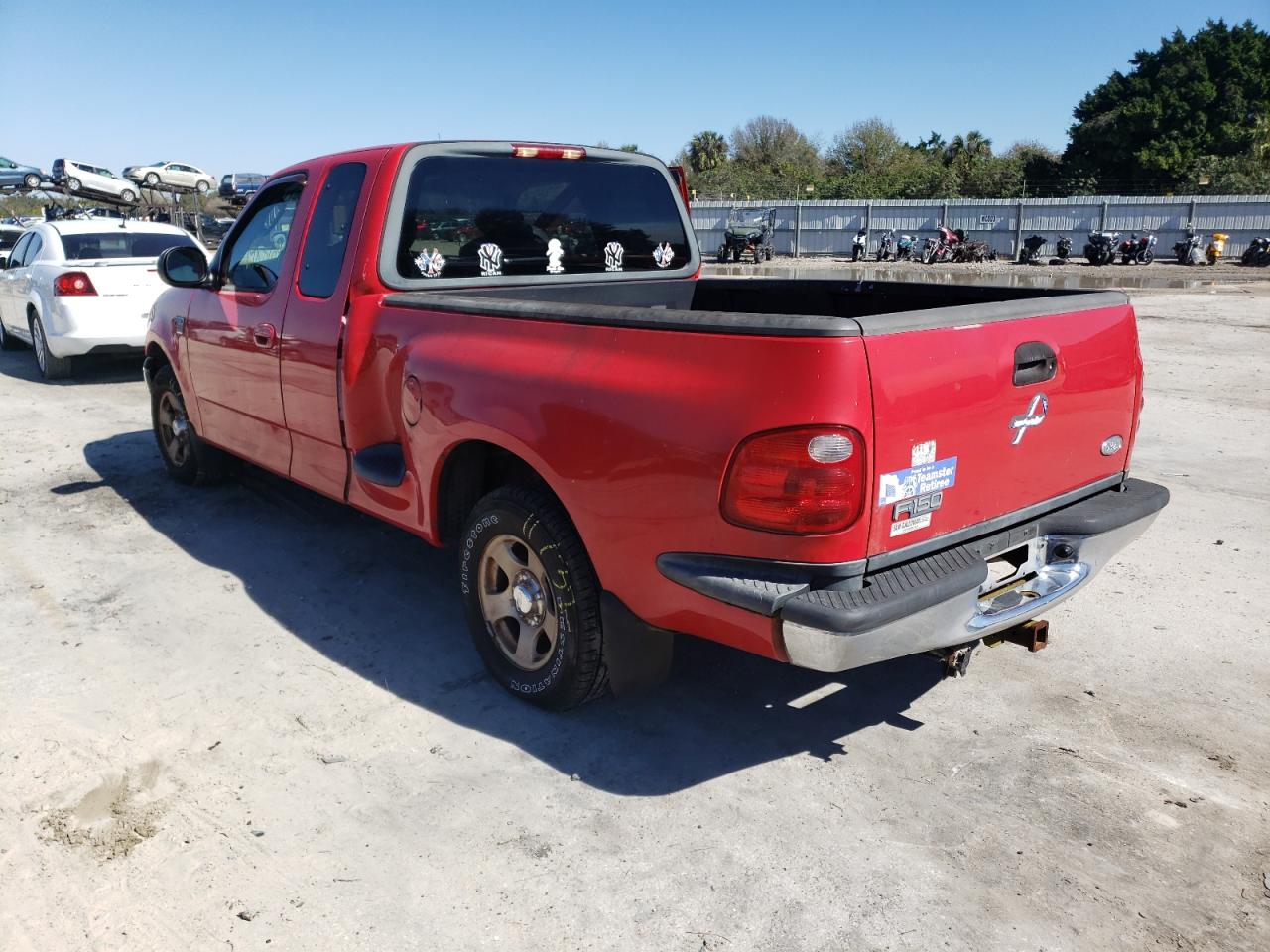 Photo 3 from auction – 2003 FORD F150 with VIN 1FTRX07W33KD87083