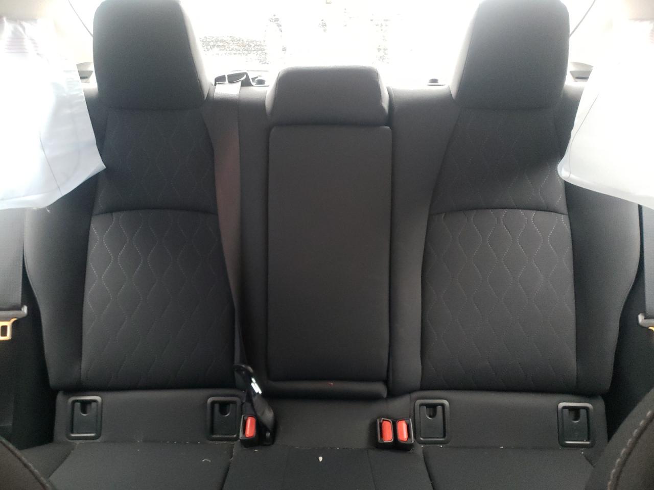 Photo 6 from auction – 2020 TOYOTA COROLLA LE with VIN 5YFEPRAE8LP079556