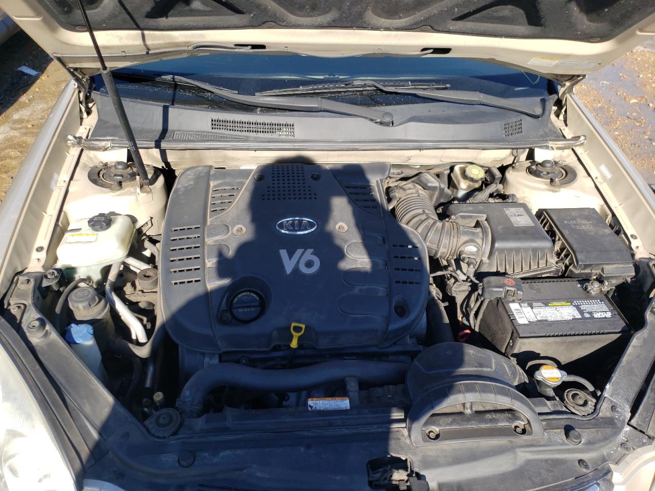 Zdjęcie 7 z aukcji – 2007 KIA OPTIMA LX z VIN KNAGE124875095200