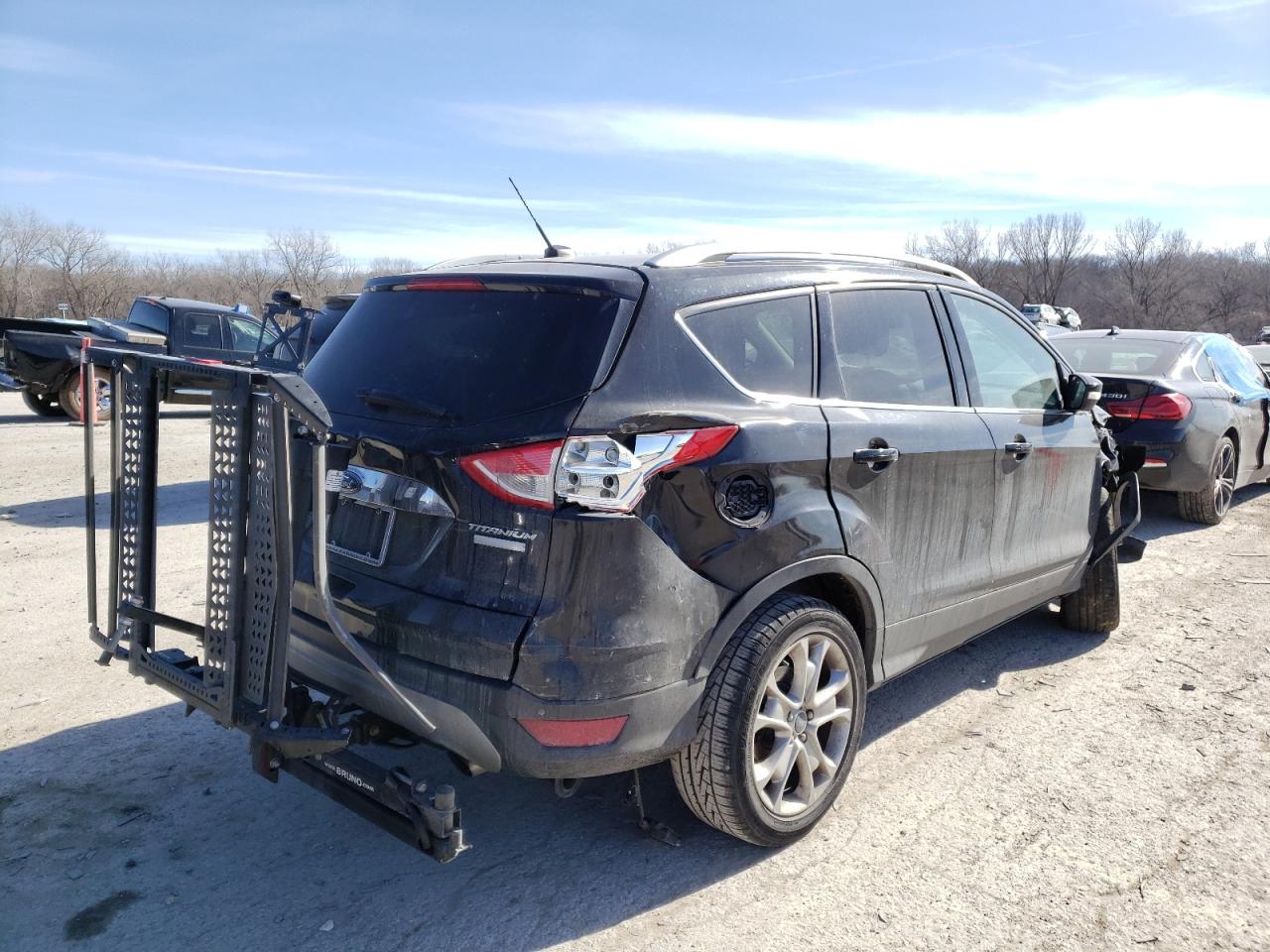Photo 4 from auction – 2016 FORD ESCAPE TIT with VIN 1FMCU0J93GUB97484