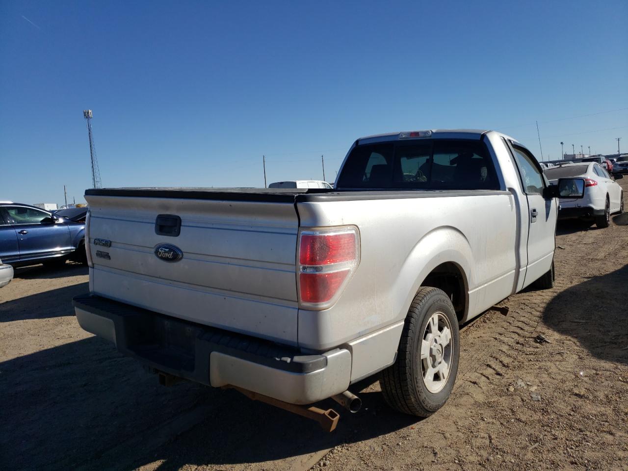 Photo 4 from auction – 2010 FORD F150 with VIN 1FTMF1C84AKB23751