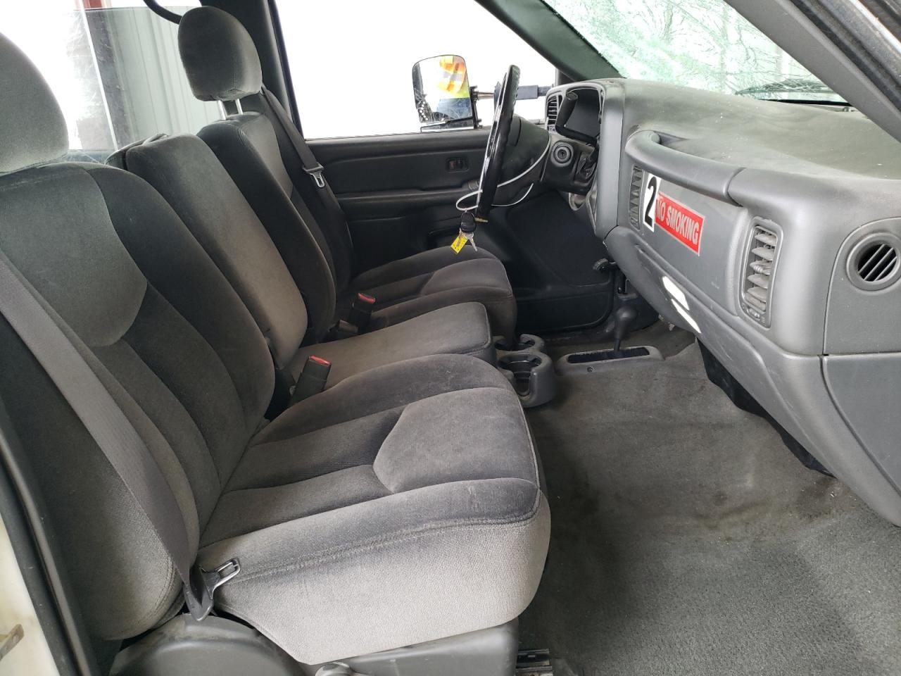 Photo 5 from auction – 2007 GMC SIERRA K25 with VIN 1GTHK23U17F109758