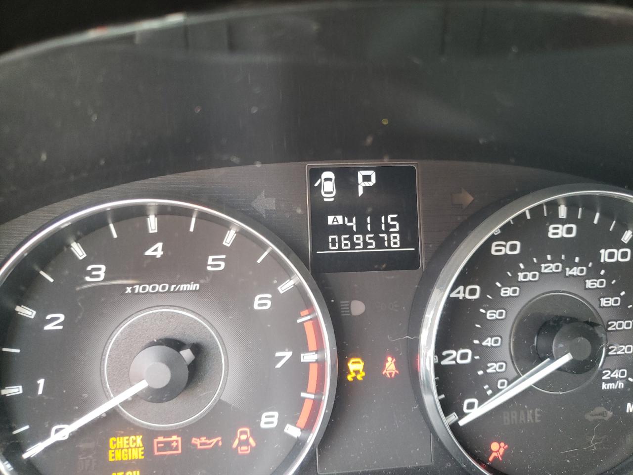 Photo 8 from auction – 2011 SUBARU LEGACY 2.5 with VIN 4S3BMBA66B3241090