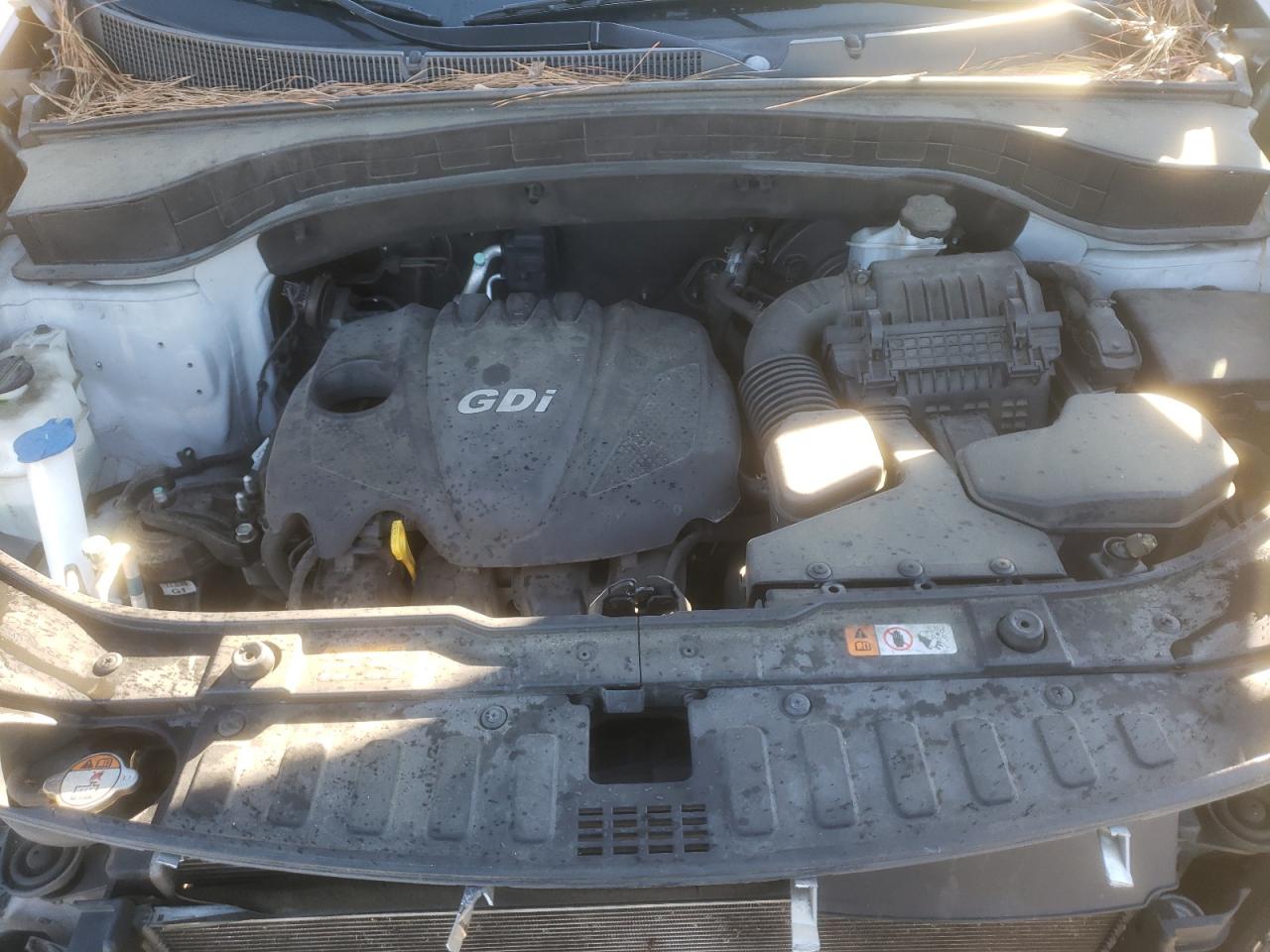 Photo 7 from auction – 2014 KIA SORENTO LX with VIN 5XYKT3A64EG462633