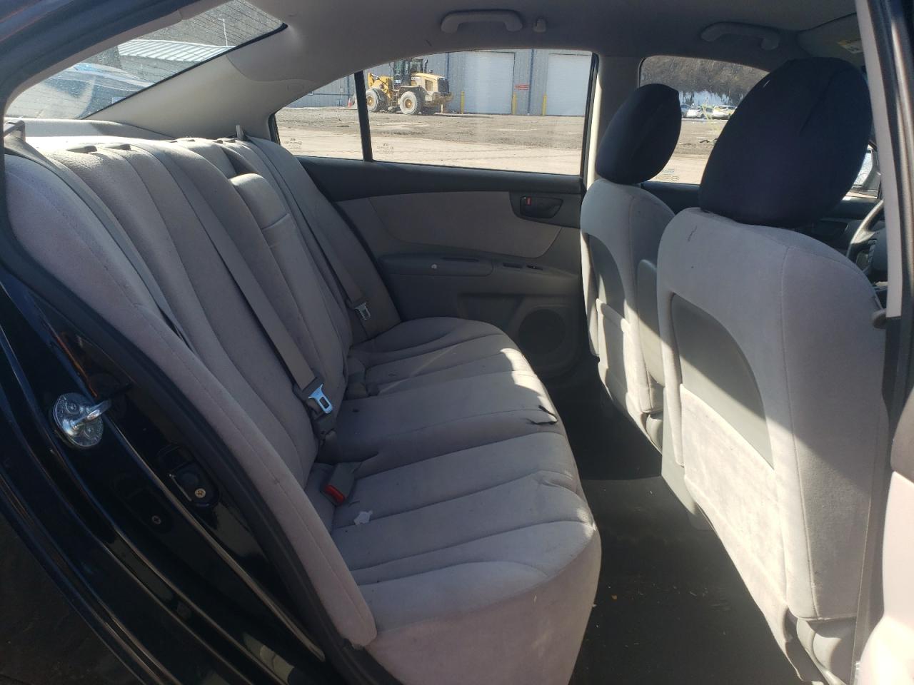 Photo 6 from auction – 2009 KIA OPTIMA LX with VIN KNAGE228295335336