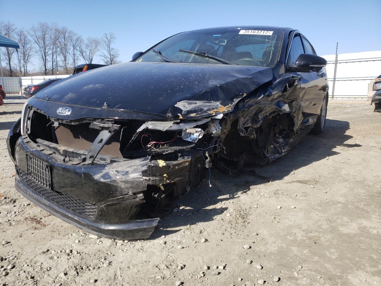 Photo 2 from auction – 2014 KIA OPTIMA LX with VIN 5XXGM4A79EG297927