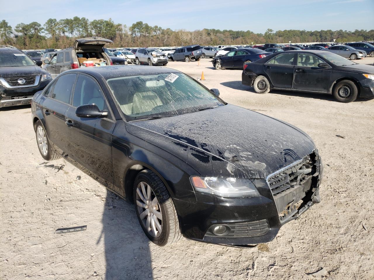 AUDI A4 PREMIUM 2011 with VIN WAUAFAFL3BN027044 - Photo from auction