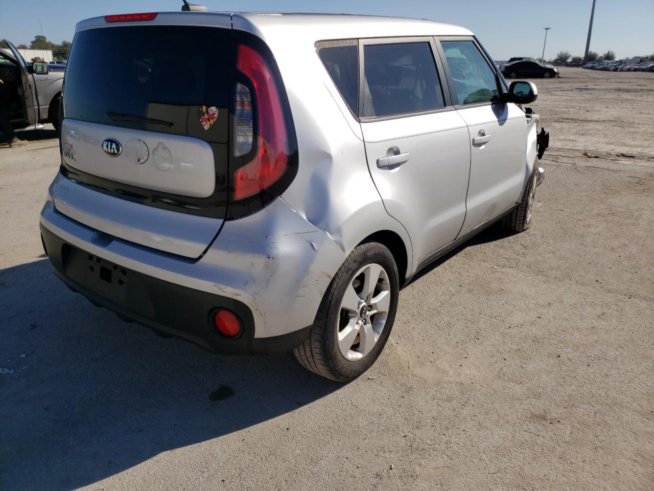 Photo 4 from auction – 2018 KIA SOUL with VIN KNDJN2A2XJ7610269