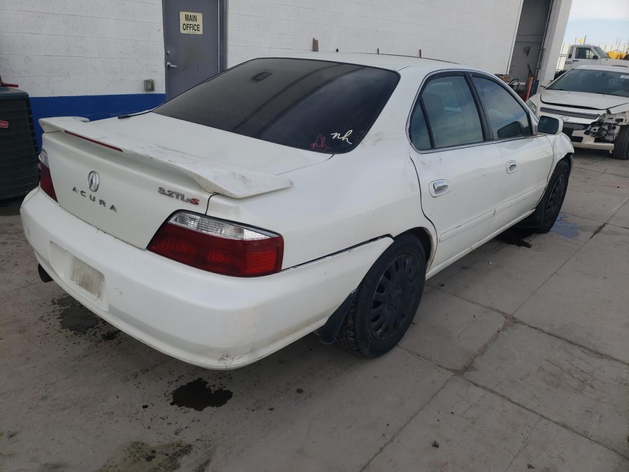 Photo 4 from auction – 2003 ACURA 3.2TL TYPE with VIN 19UUA56803A053404