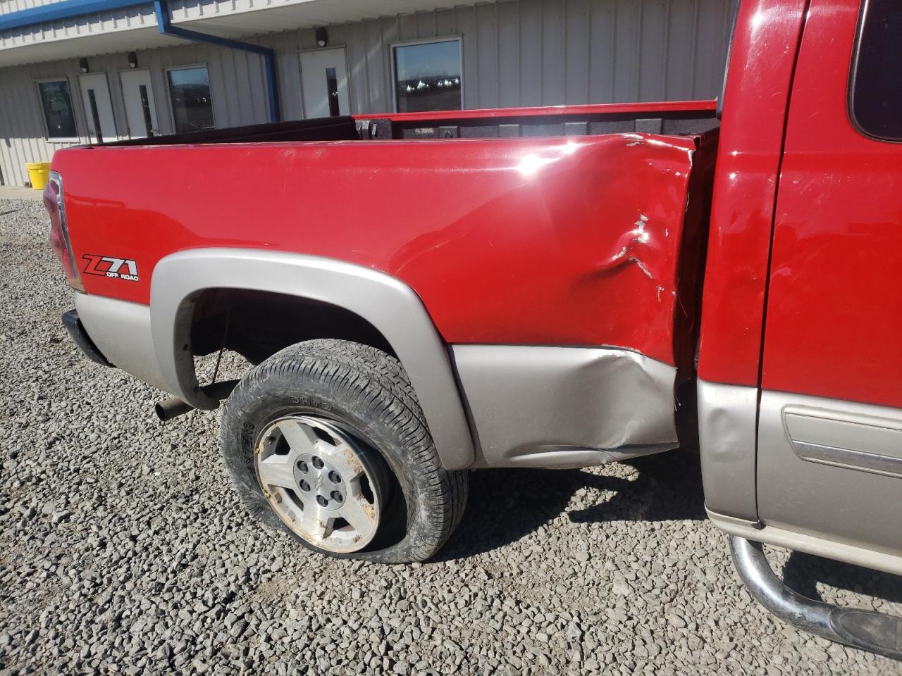 Photo 9 from auction – 2005 CHEVROLET SILVERADO with VIN 1GCEK19B15Z154360