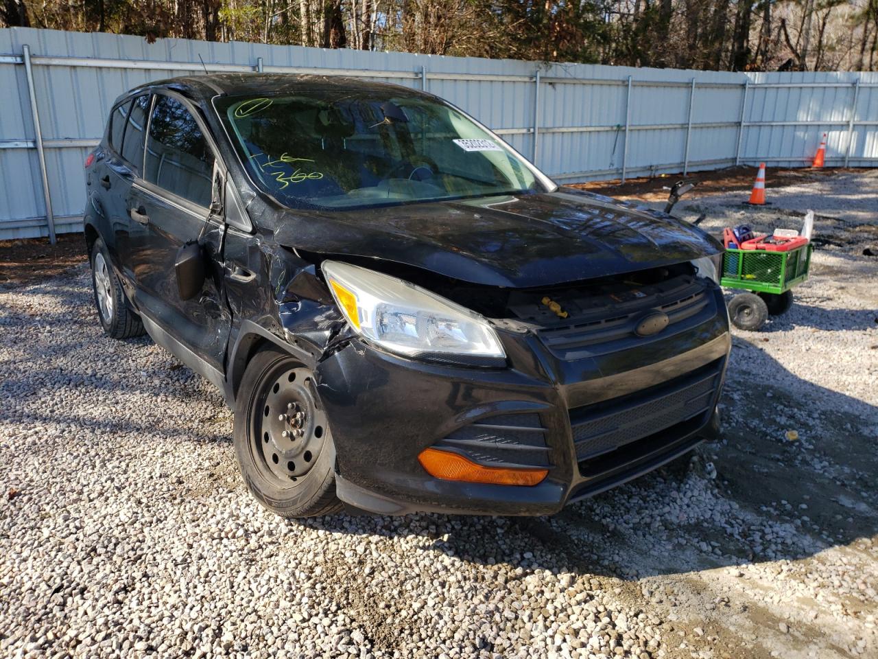 FORD ESCAPE S 2013 with VIN 1FMCU0F77DUD68191 - Photo from auction