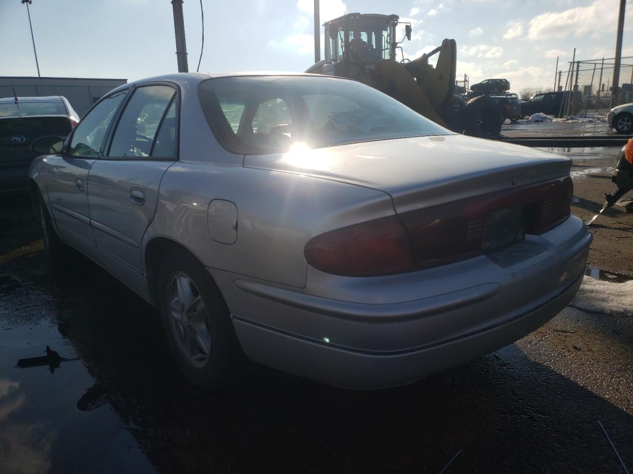 Zdjęcie 3 z aukcji – 2004 BUICK REGAL LS z VIN 2G4WB52K541279998