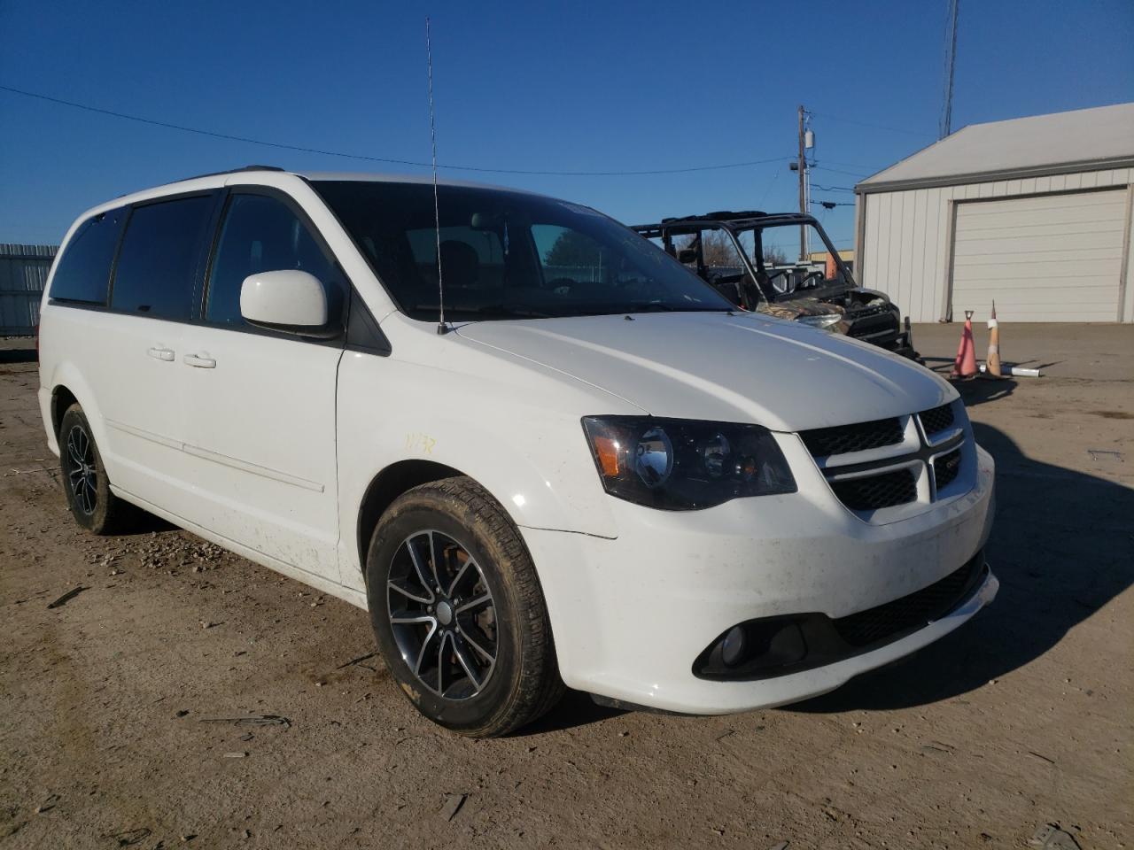 DODGE GRAND CARA 2017 with VIN 2C4RDGEG1HR715770 - Photo from auction