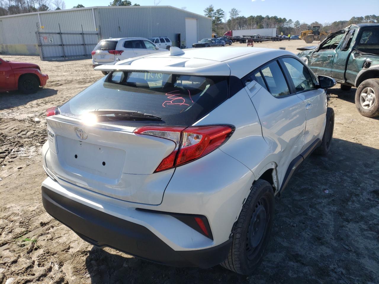 Photo 4 from auction – 2019 TOYOTA C-HR XLE with VIN NMTKHMBX2KR098370