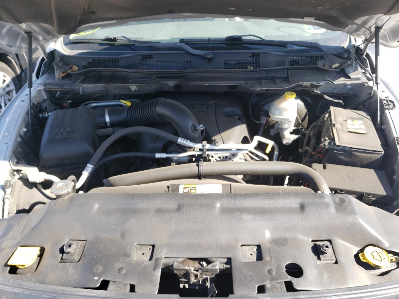 Photo 7 from auction – 2014 RAM 1500 ST with VIN 1C6RR6FT5ES243582