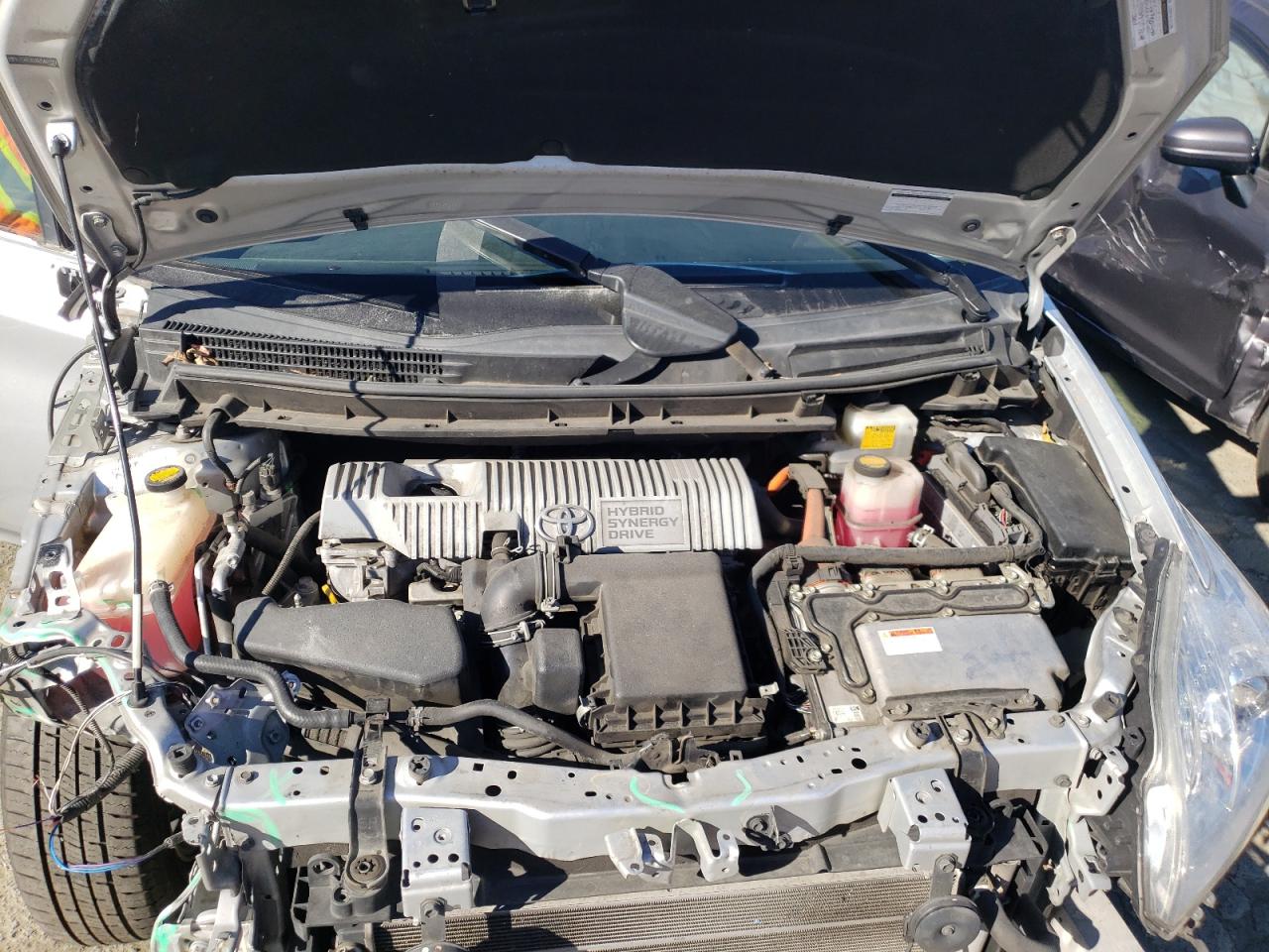 Photo 7 from auction – 2012 TOYOTA PRIUS with VIN JTDKN3DU3C5461337