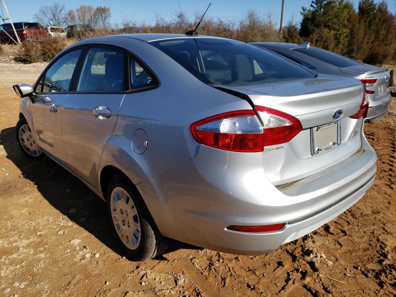 Photo 3 from auction – 2016 FORD FIESTA S with VIN 3FADP4AJ2GM138681
