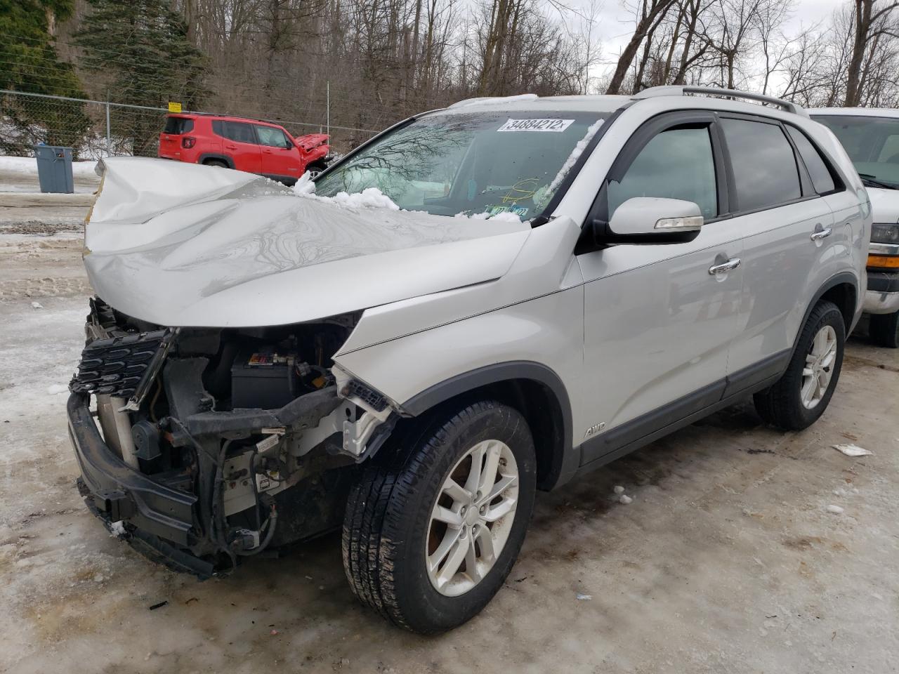 Photo 2 from auction – 2014 KIA SORENTO LX with VIN 5XYKTCA62EG476076