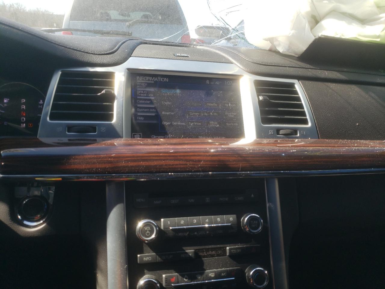 Photo 9 from auction – 2012 LINCOLN MKS with VIN 1LNHL9DR7CG805380