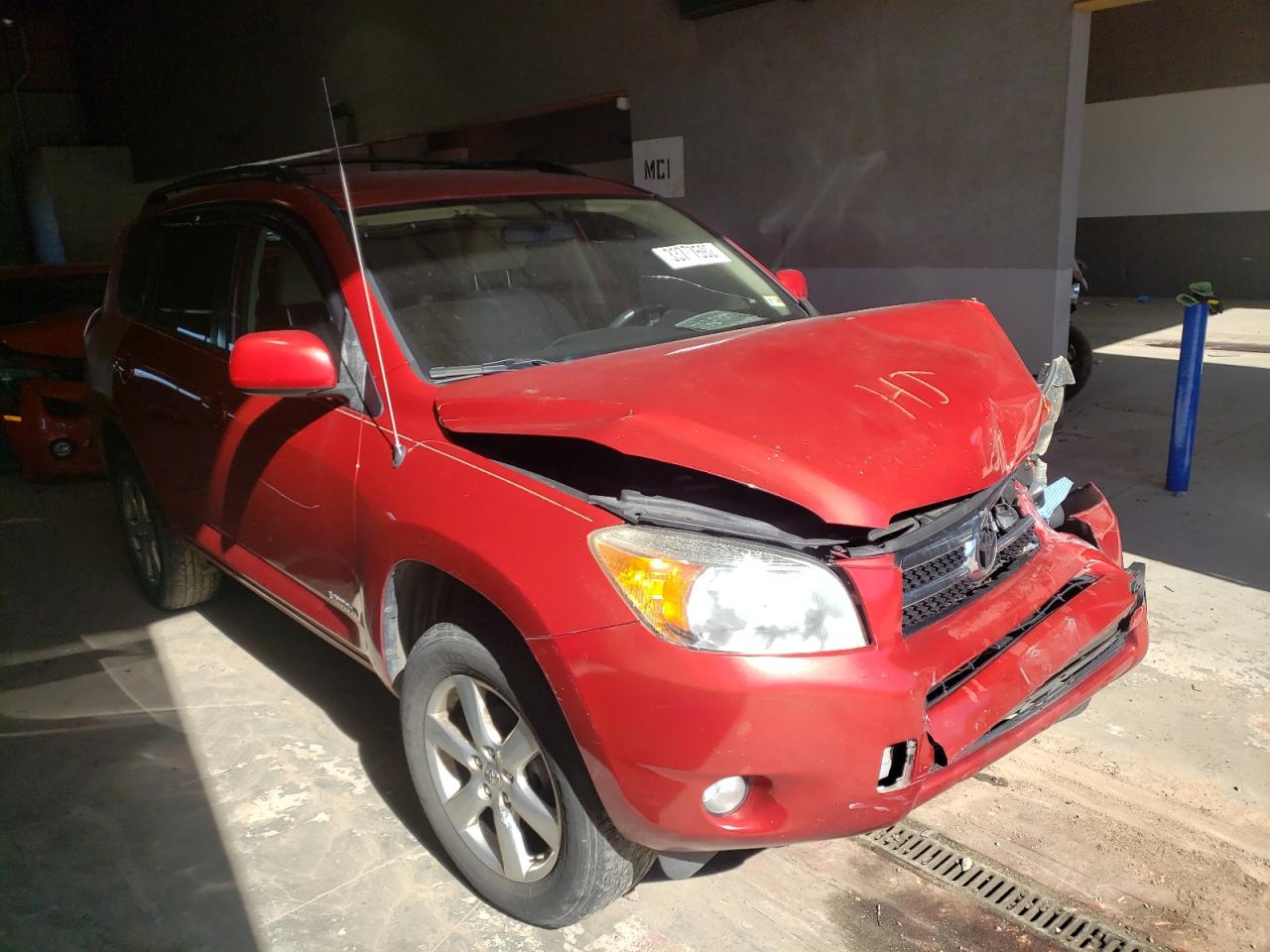 TOYOTA RAV4 LIMIT 2007 with VIN JTMBD31V776044464 - Photo from auction