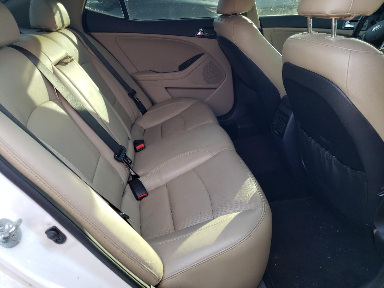 Photo 6 from auction – 2013 KIA OPTIMA EX with VIN 5XXGN4A70DG107931